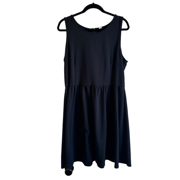 Old Navy Sleeveless Black Dress Size Large - Picture 1 of 6